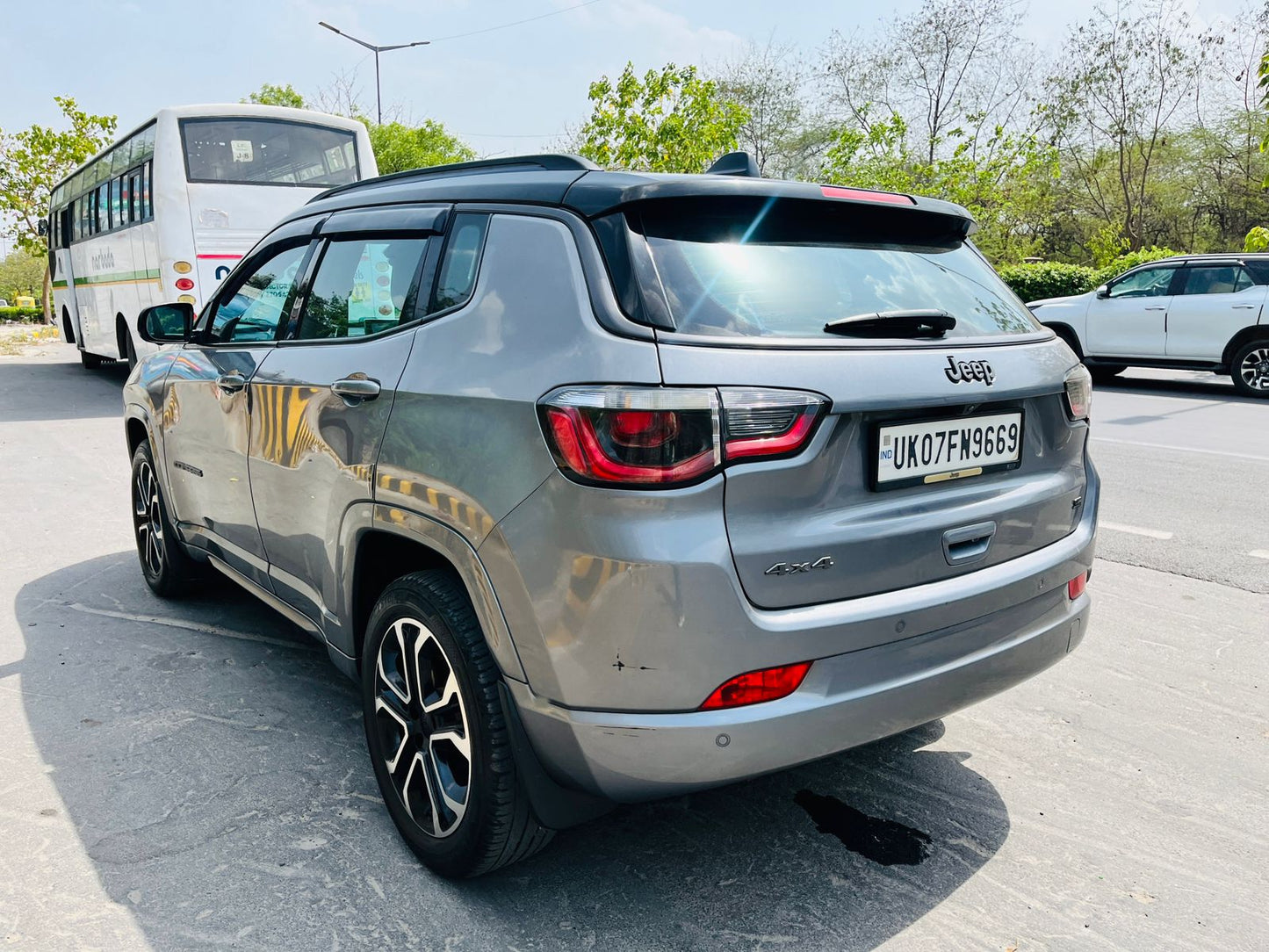 2023 Jeep Compass S Optional 4x4 Automatic Diesel | Panoramic Sunroof | 1st Owner | September 2023 Model | Silver Colour | UK Registration | Premium SUV in Karol Bagh Delhi