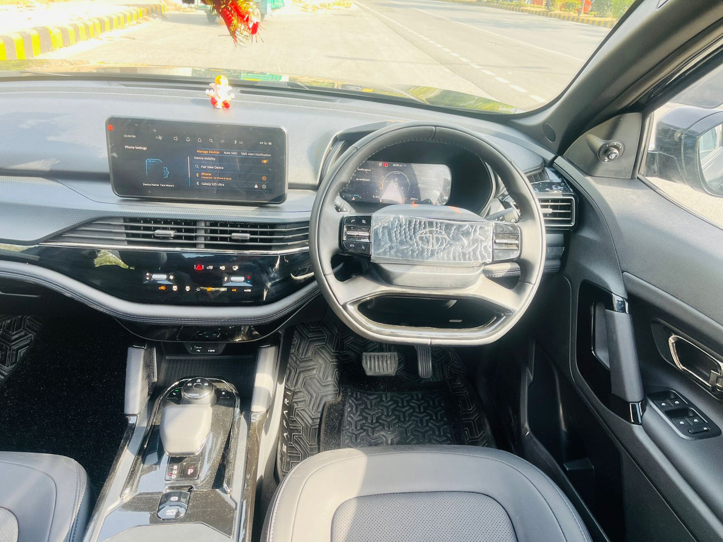 2026 Tata Safari Accomplished+ Automatic Diesel | Panoramic Sunroof | 1st Owner | 2026 Model | Premium SUV | Delhi Registration | Available in Karol Bagh, Delhi