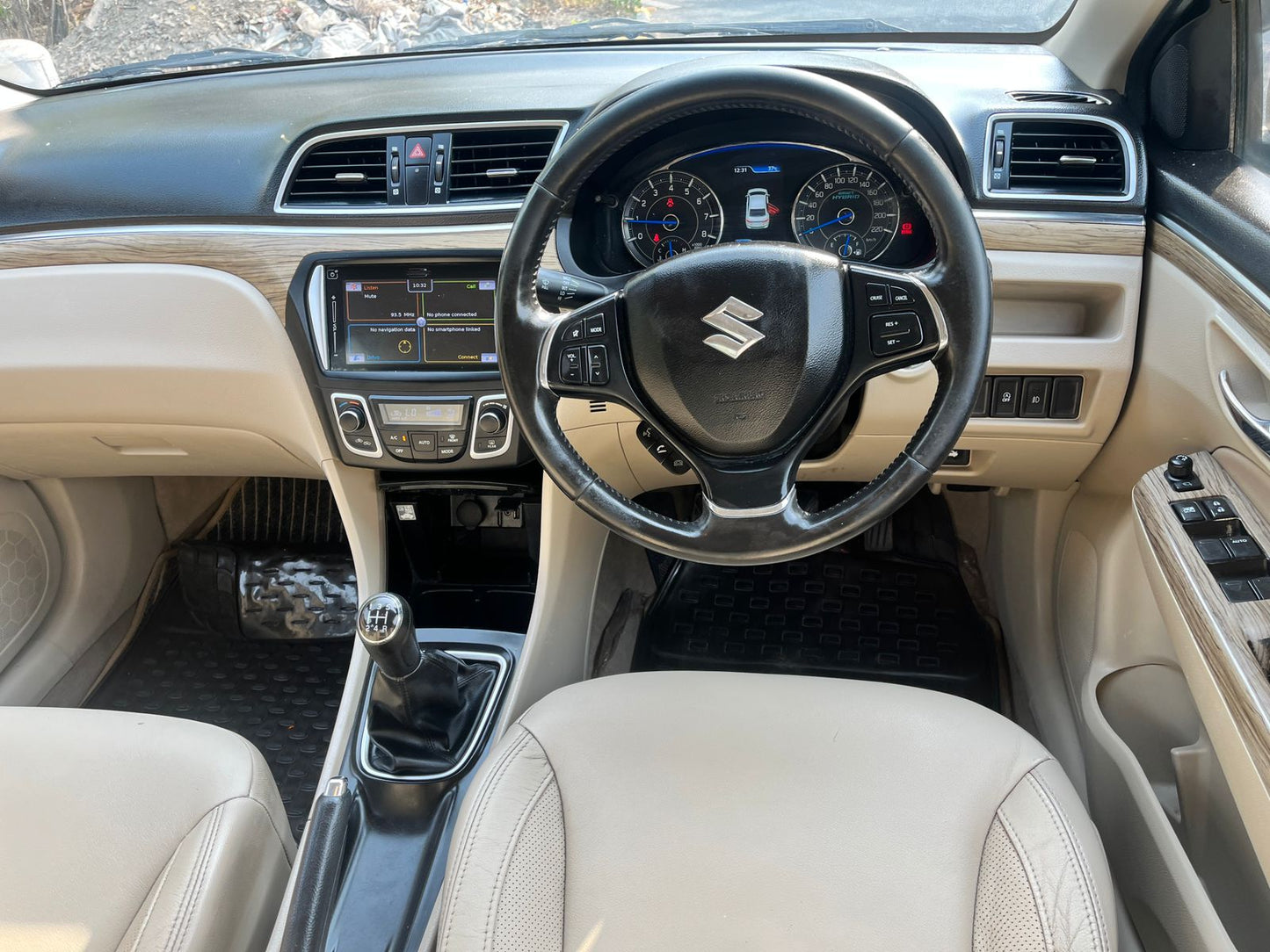 2019 Maruti Suzuki Ciaz Alpha Petrol | 65,000 KM | Brown | 1st Owner | Premium Sedan in Karol Bagh, Delhi