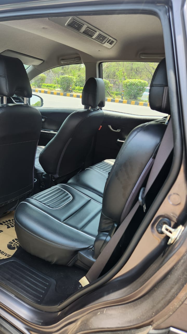 2017 Honda BR-V V CVT Petrol for Sale | 30,000 KM Driven | Grey | Carzvilla