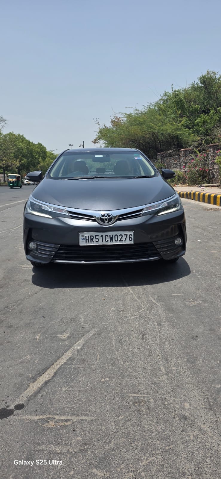 2018 Toyota Corolla Altis VL CVT Petrol | HR51 Registered | 50,000 KM Driven | Grey | ₹9.90 Lakh