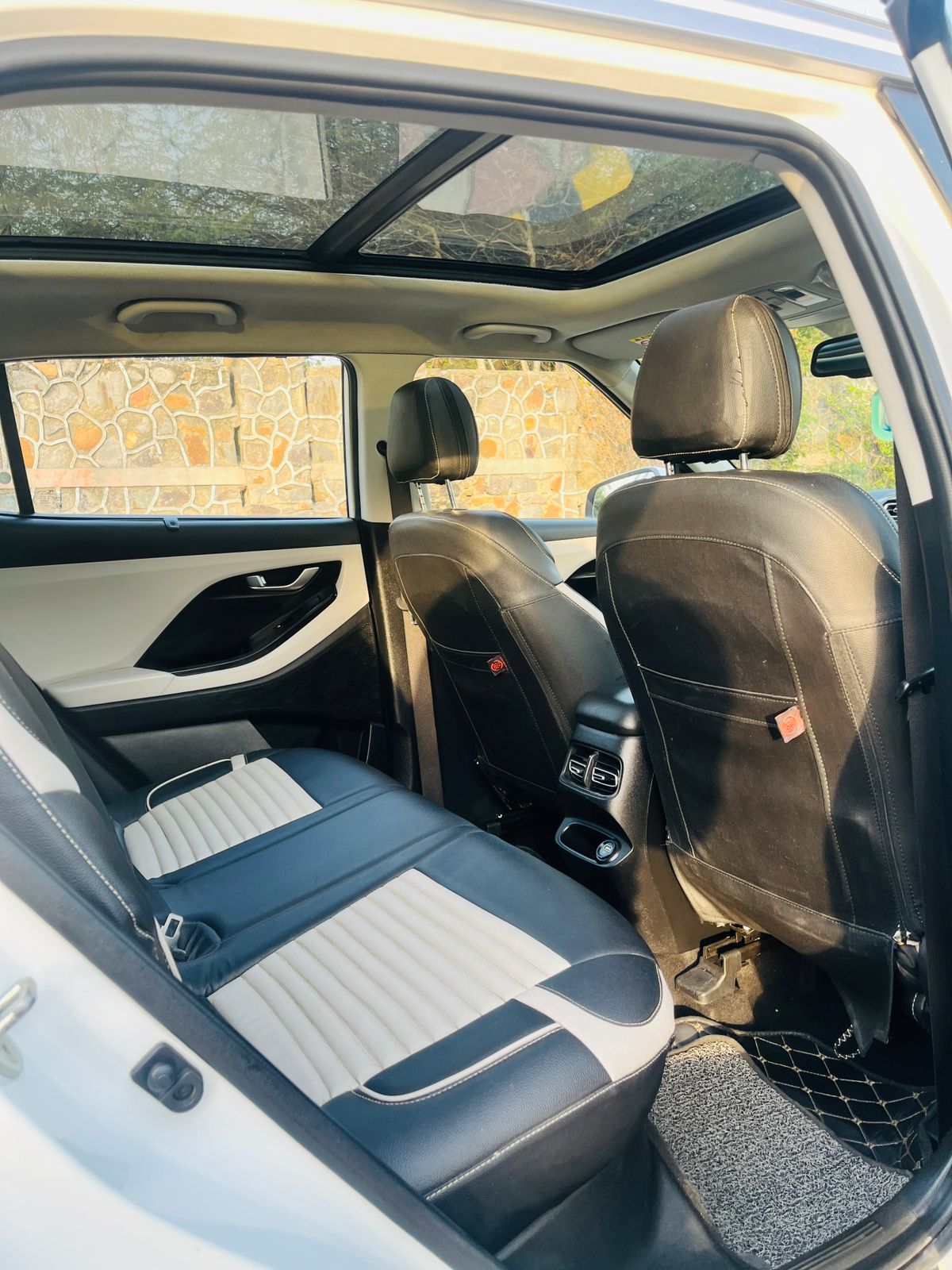2021 Hyundai Creta SX Diesel | DL Registered | 54,000 KM Driven | Silver | ₹10.50 Lakh