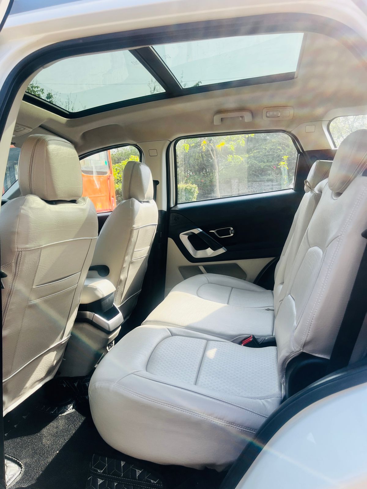 2022 Tata Safari XT MT Diesel | HR87 Registration | 63,000 KM Driven | White