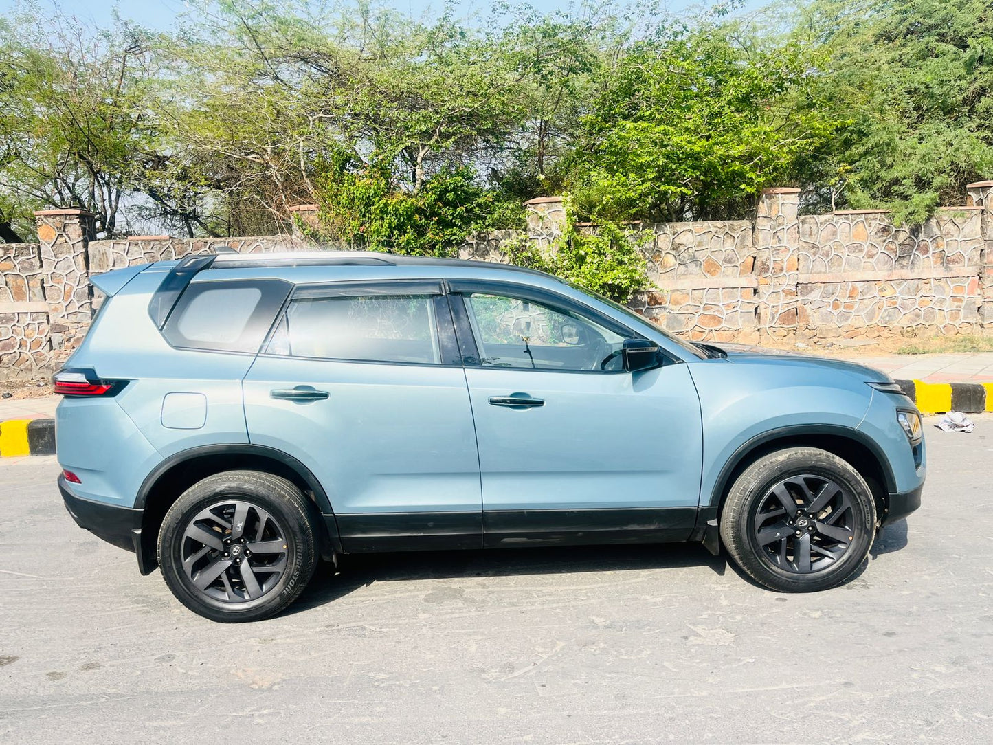 2021 Tata Safari XZ+ Automatic BS6 Diesel | Panoramic Sunroof | Single Owner | 41,000 KM