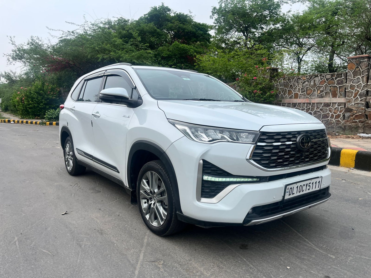 2024 Toyota Innova HyCross ZX(O) Strong Hybrid Automatic – Premium 6-Seater Hybrid MPV