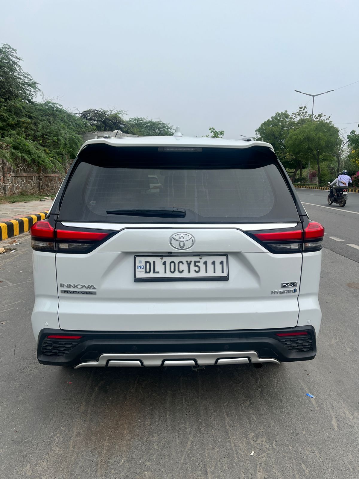 2024 Toyota Innova HyCross ZX(O) Strong Hybrid Automatic – Premium 6-Seater Hybrid MPV