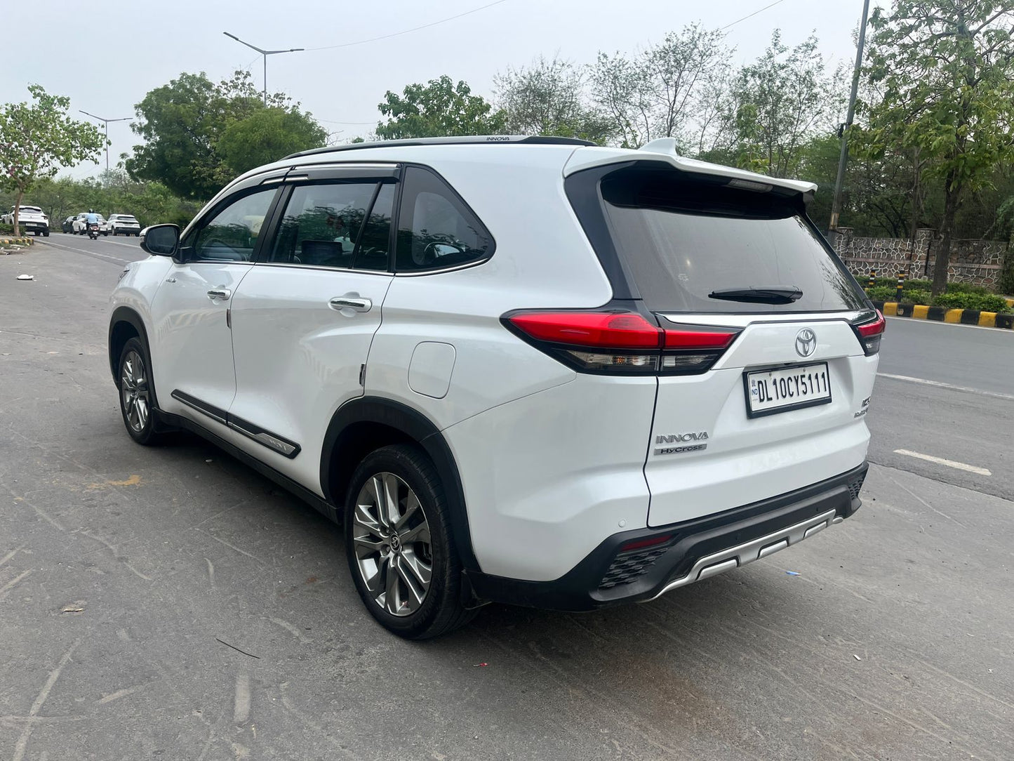 2024 Toyota Innova HyCross ZX(O) Strong Hybrid Automatic – Premium 6-Seater Hybrid MPV