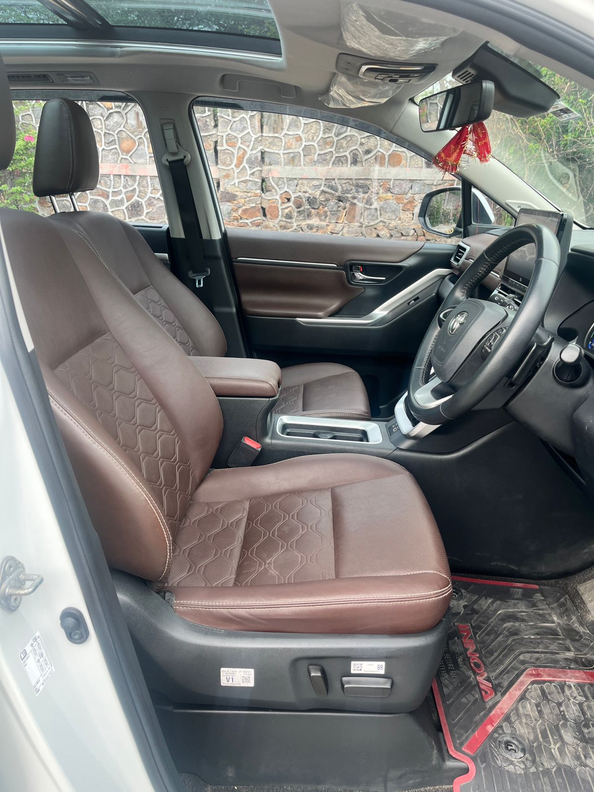 2024 Toyota Innova HyCross ZX(O) Strong Hybrid Automatic – Premium 6-Seater Hybrid MPV