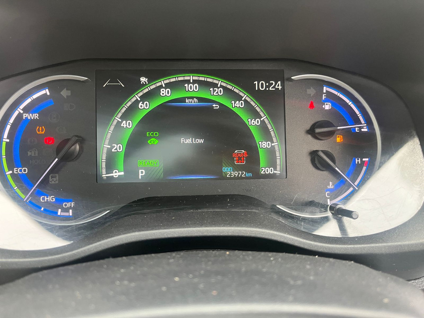 2024 Toyota Innova HyCross ZX(O) Strong Hybrid Automatic – Premium 6-Seater Hybrid MPV
