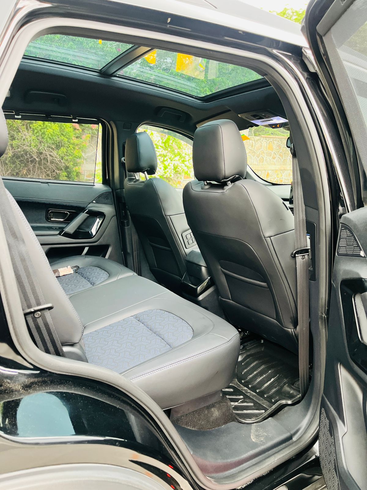 2026 Tata Safari Accomplished X+ Dark Edition Diesel Automatic | 1st Owner | Company Warranty | HR Registration