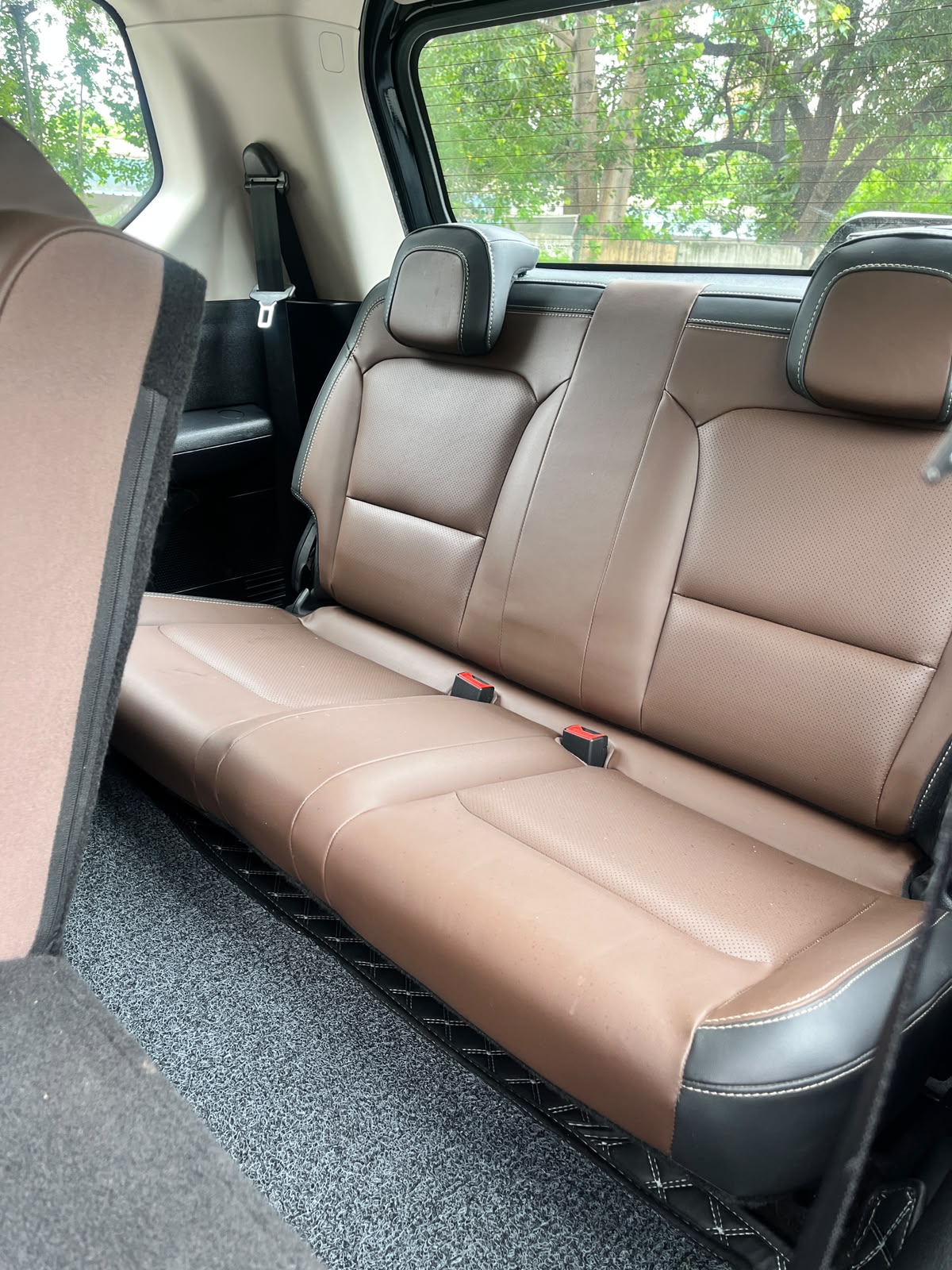 2022 Mahindra Scorpio-N Z8L Petrol Automatic | 19,500 KM | 1st Owner | Carzvilla